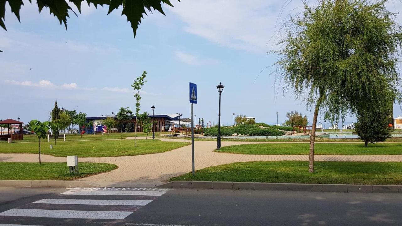 Апартамент Ели Obzor Exterior photo
